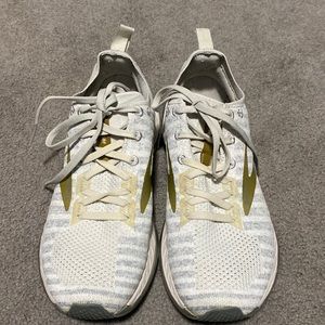 Brooks Bedlam 2 running shoe women’s shoe size 8.5